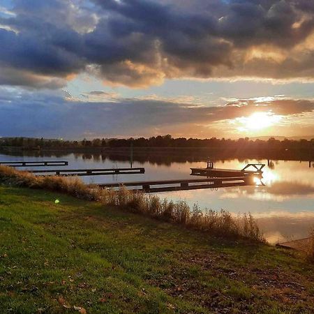 Camping Aux Rives Du Soleil Pont-de-Vaux Exteriér fotografie