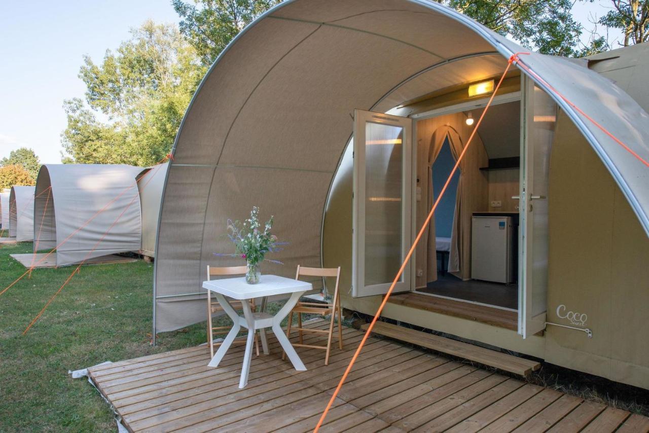 Camping Aux Rives Du Soleil Pont-de-Vaux Exteriér fotografie